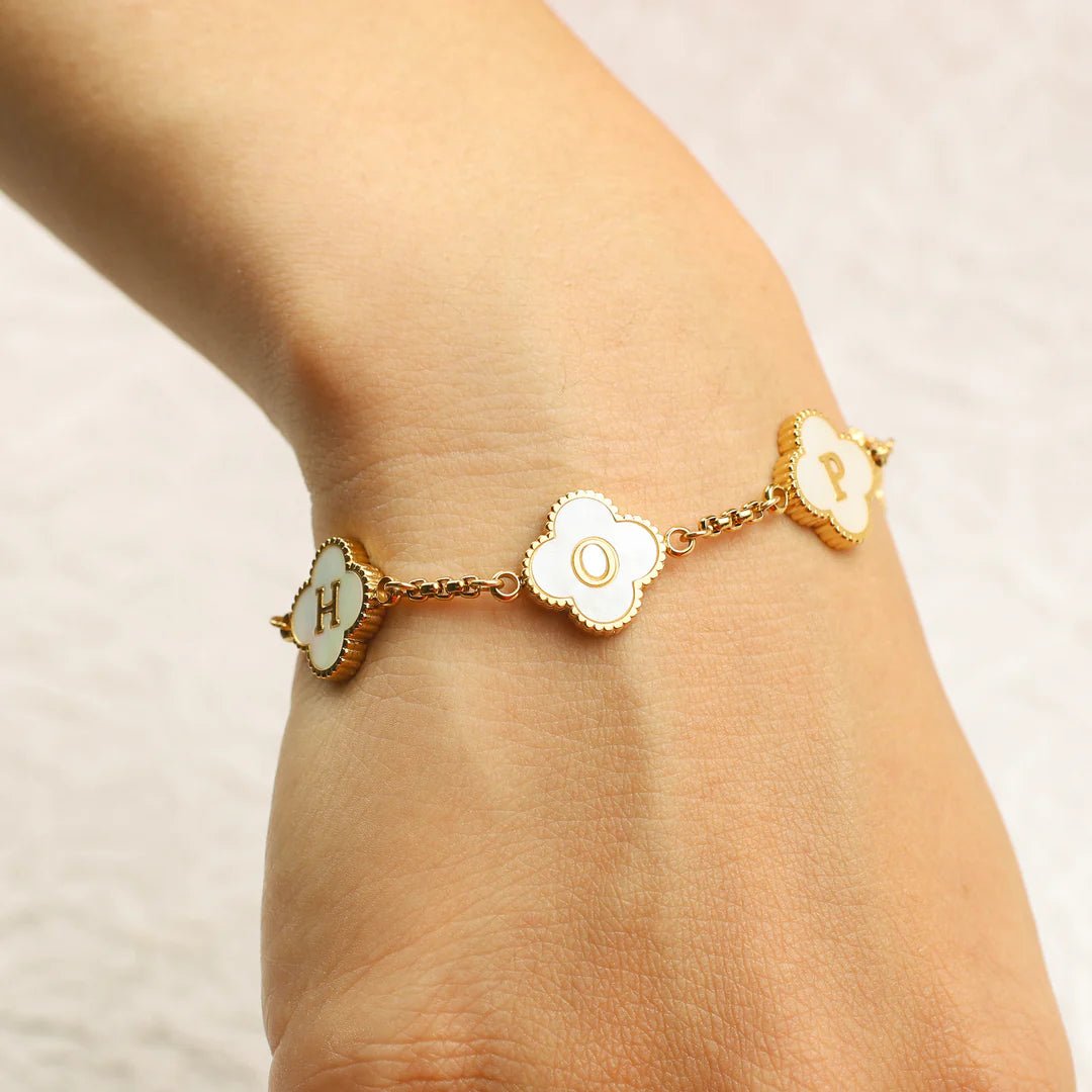 Bracelet personnalisé avec lettre inspiration Van Cleef - #shop_name - 